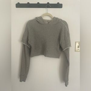 Cropped hoodie